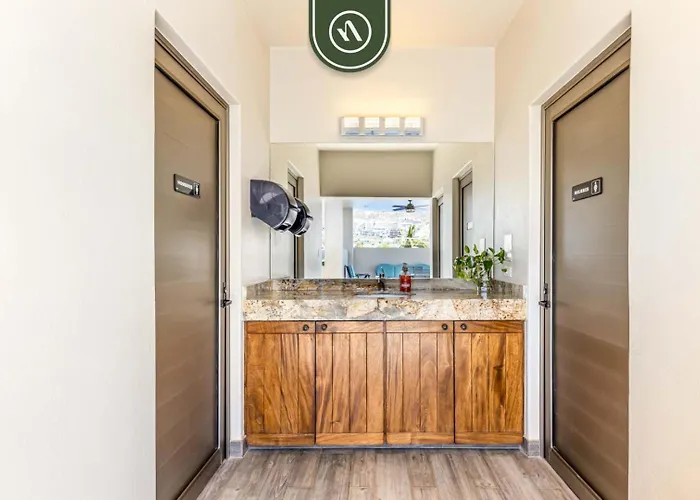 Centric 1br In Downtown Cabo - Rooftop Pool Cabo San Lucas