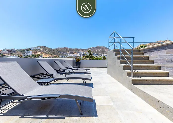 Ferienhaus Centric 1br In Downtown Cabo - Rooftop Pool *